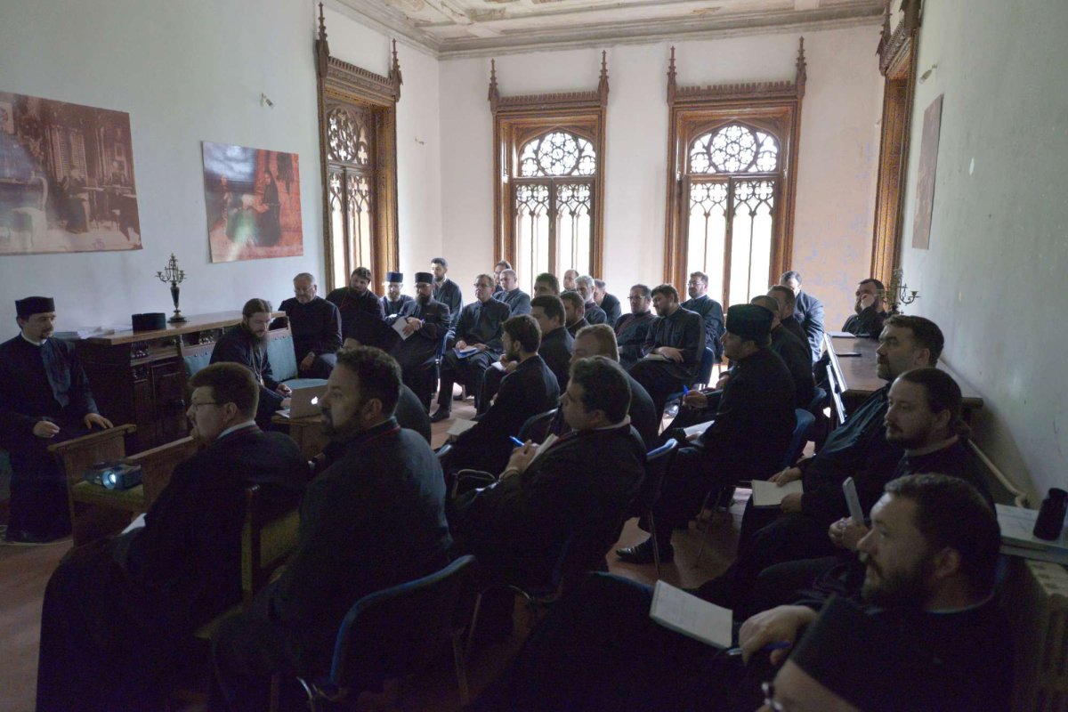 „Un duhovnic bun este acela care a fost ucenic bun“ 18706