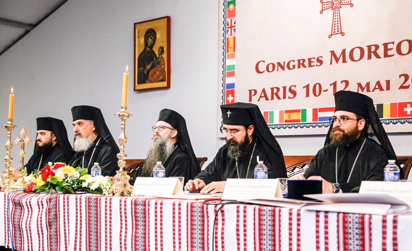 Binecuvântări şi felicitări pentru trei rodnice aniversări 18678