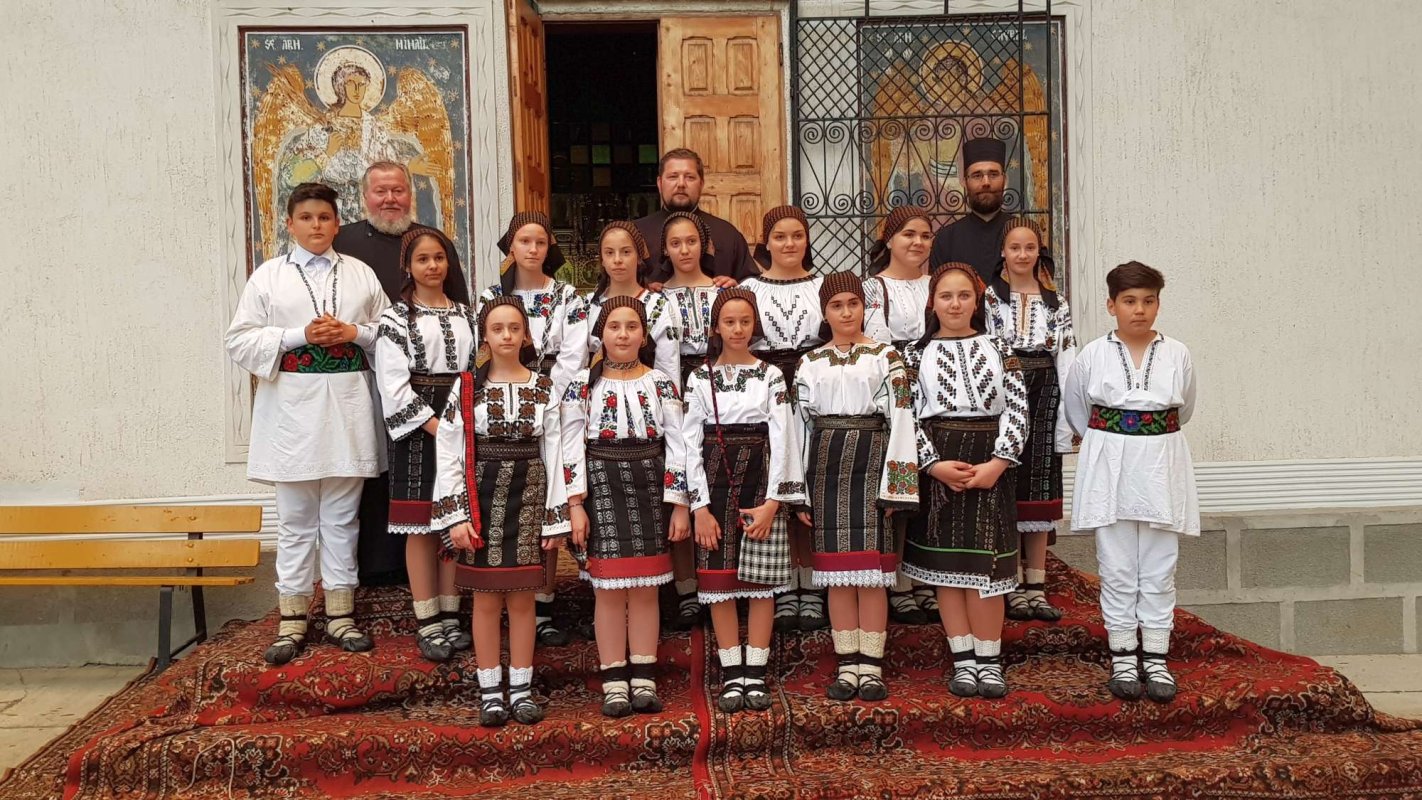 PS Damaschin Dorneanul : „Nu suntem numai trup, ci şi suflet, iar acesta rămâne în veşnicie“ 18572