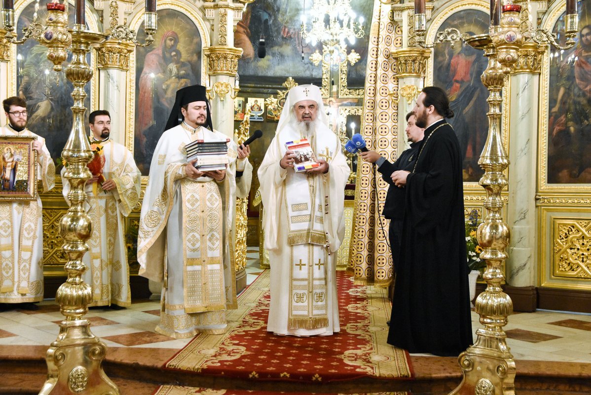 Patriarhul României la Biserica „Sfântul Spiridon”-Nou 18519