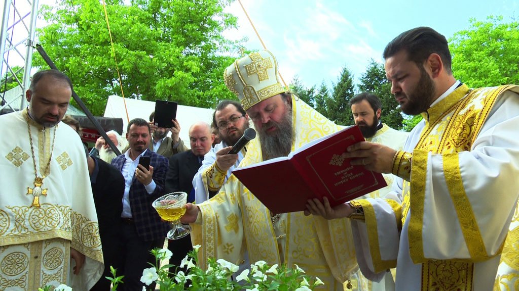 Binecuvântare și sfințirea pietrei de temelie la Parohia Mogoșoaia 2 18478