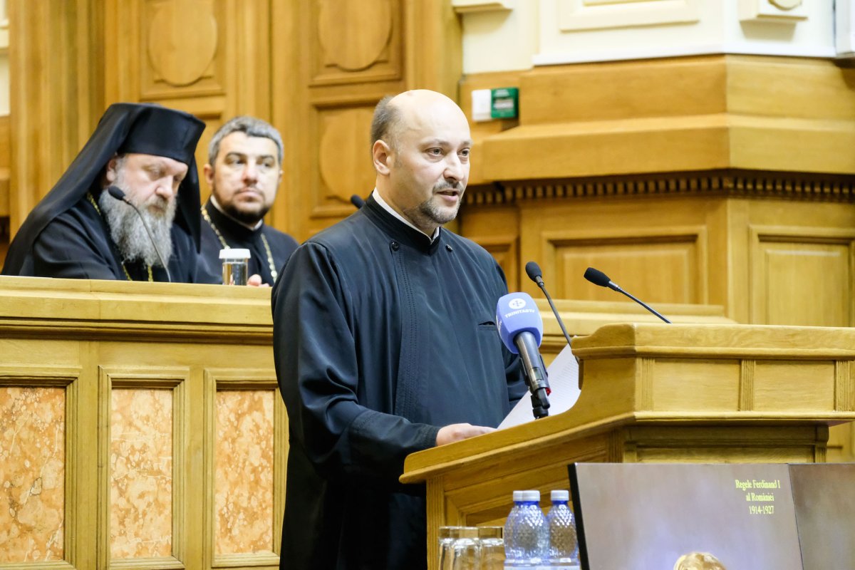 Conferință preoțească la Palatul Patriarhiei 18463