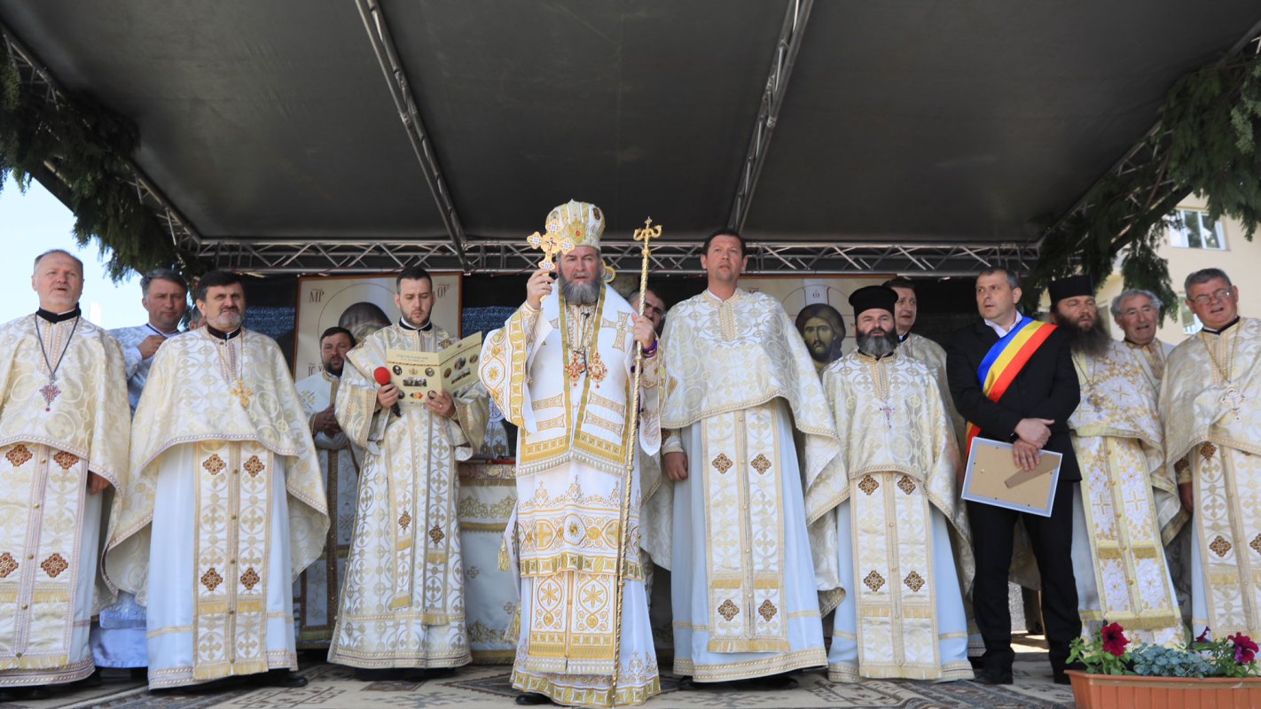 Sfinţiri şi slujiri arhiereşti în a VI-a Duminică după Paști 18435