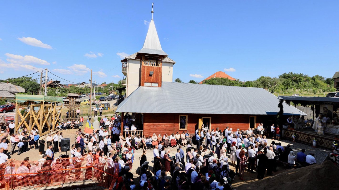 Sfinţiri şi slujiri arhiereşti în a VI-a Duminică după Paști 18438