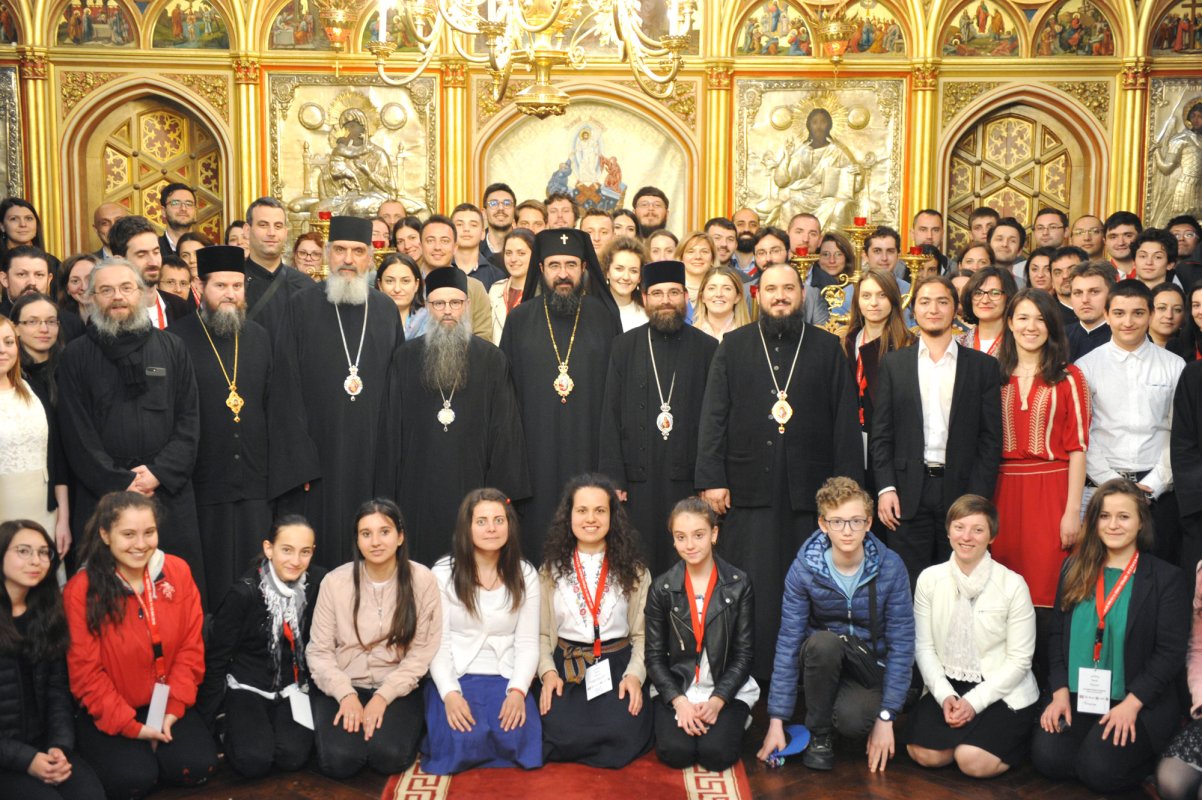 Întâlnire a tinerilor ortodocși la Paris 18375