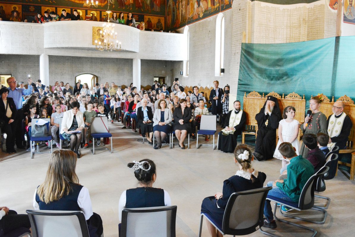 Premierea elevilor clujeni la Concursul „Hristos ajutorul meu”, ediţia a VIII-a 18331