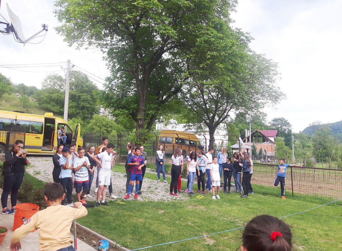 Proiectul „Cartea, sănătate pentru suflet și pentru minte” la Hălmăsău, Beclean 18337