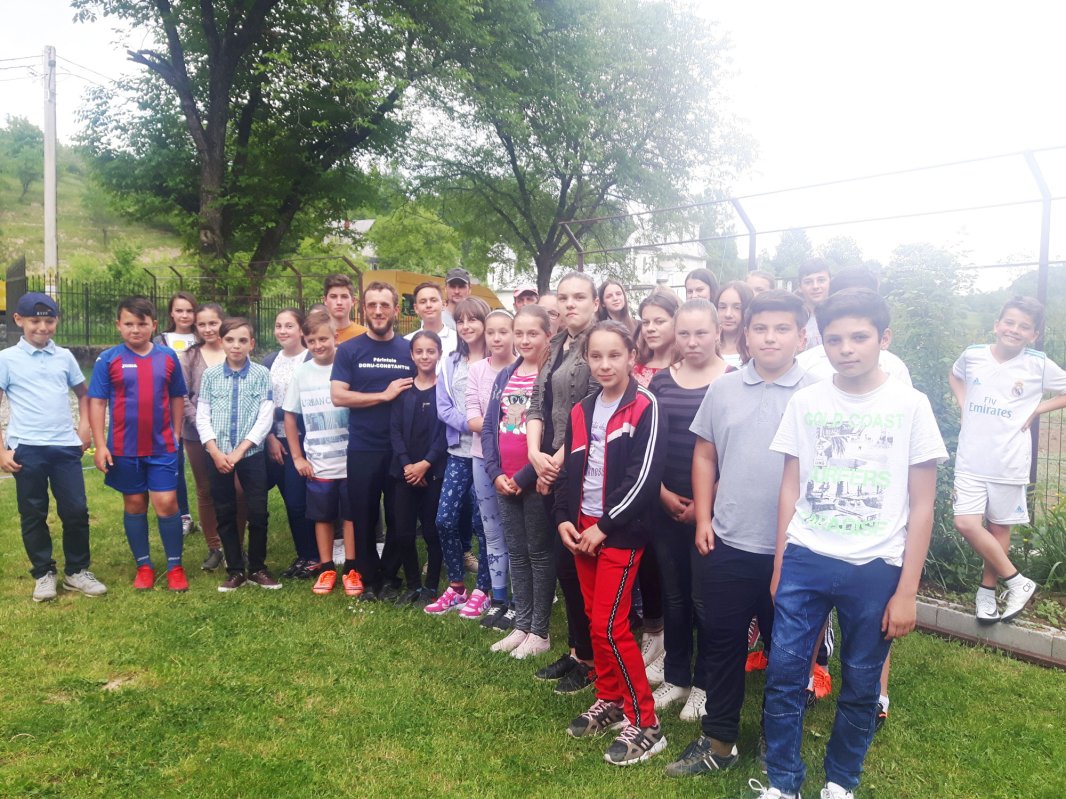 Proiectul „Cartea, sănătate pentru suflet și pentru minte” la Hălmăsău, Beclean 18338