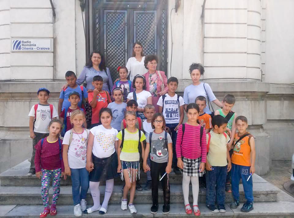 Activităţi la Centrul „Aripi de Lumină” din Craiova 18285