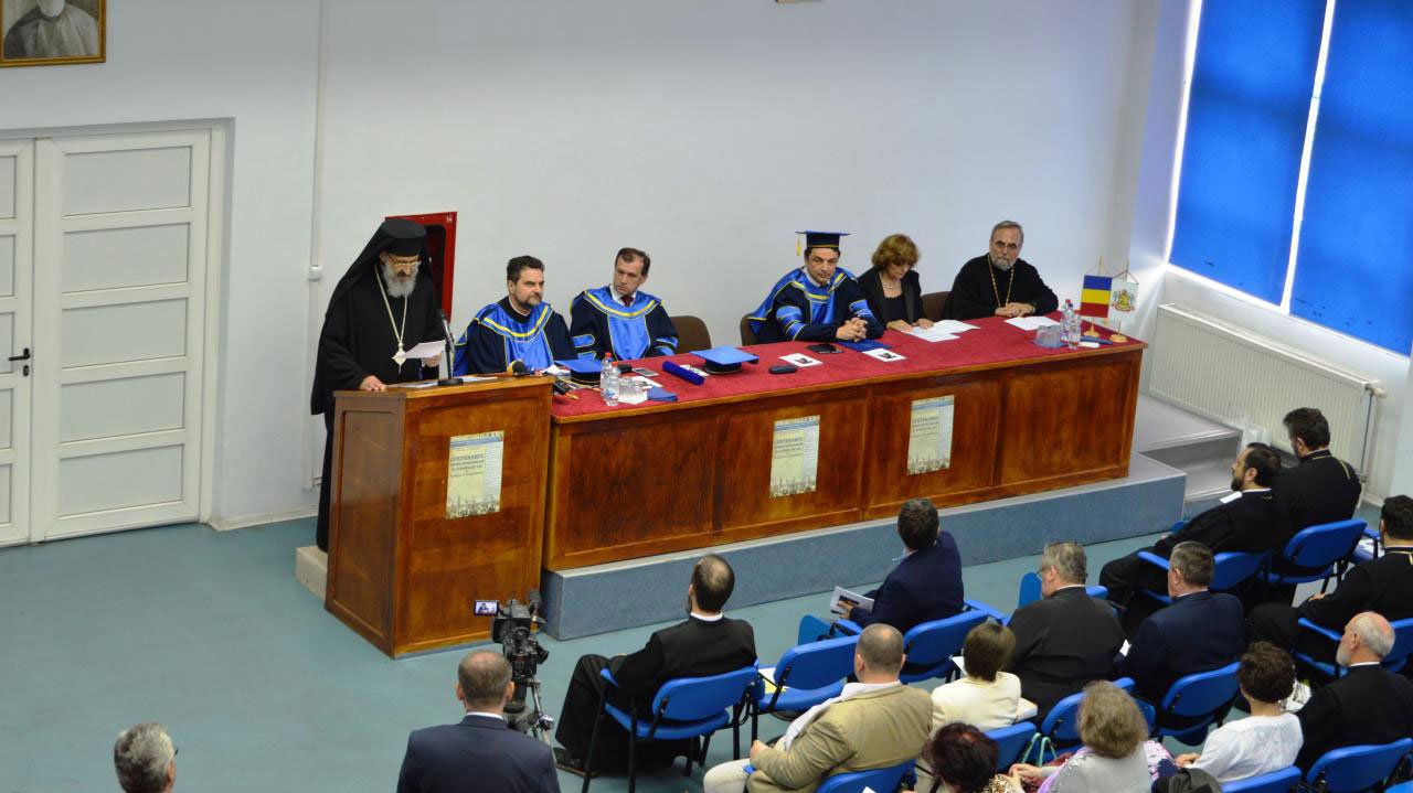 Ana Blandiana, „Doctor Honoris Causa” la Alba Iulia 18265