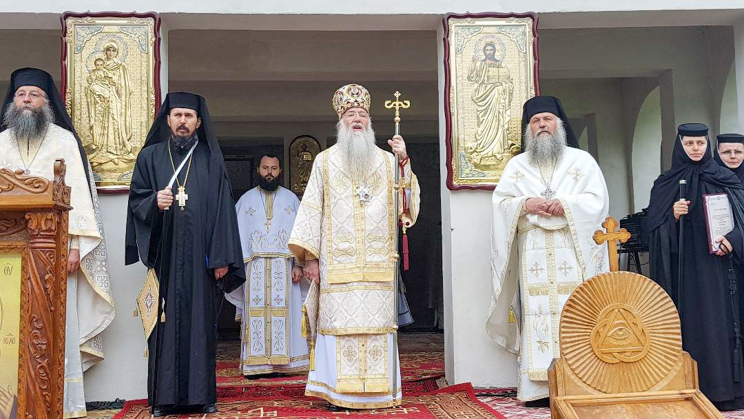 Hramul Mănăstirii Coşuştea-Crivelnic 18280