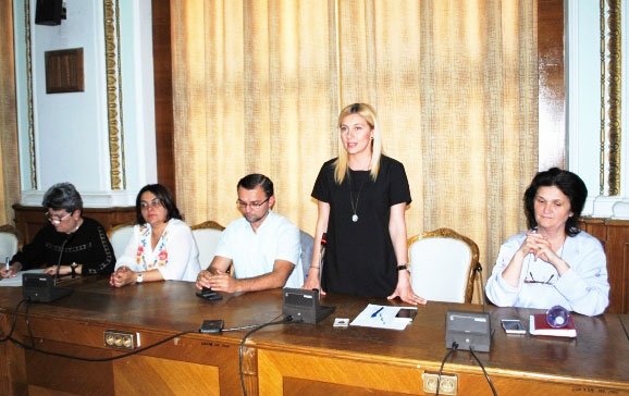 Conferinţe pe teme de istorie pentru elevi, la Oradea 18198