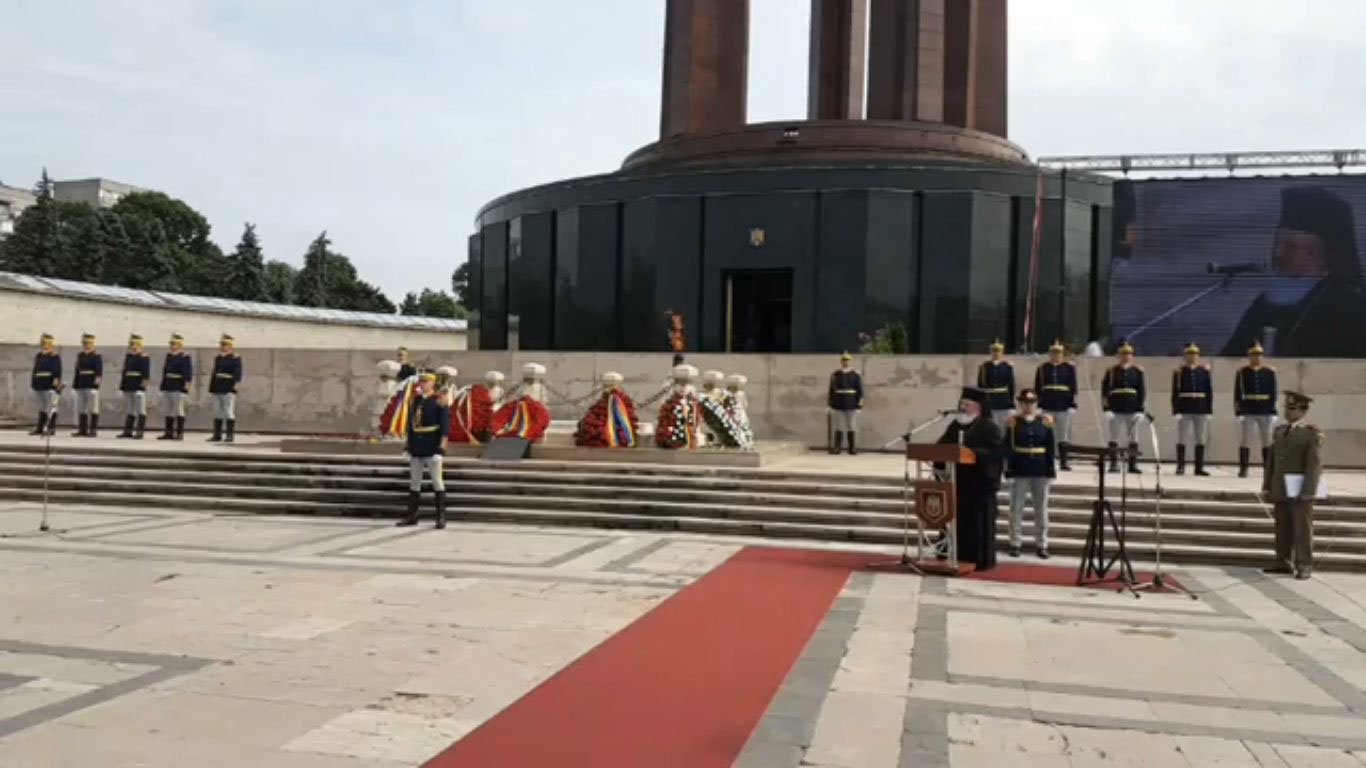 Pomenirea eroilor români în Parcul Carol 18184