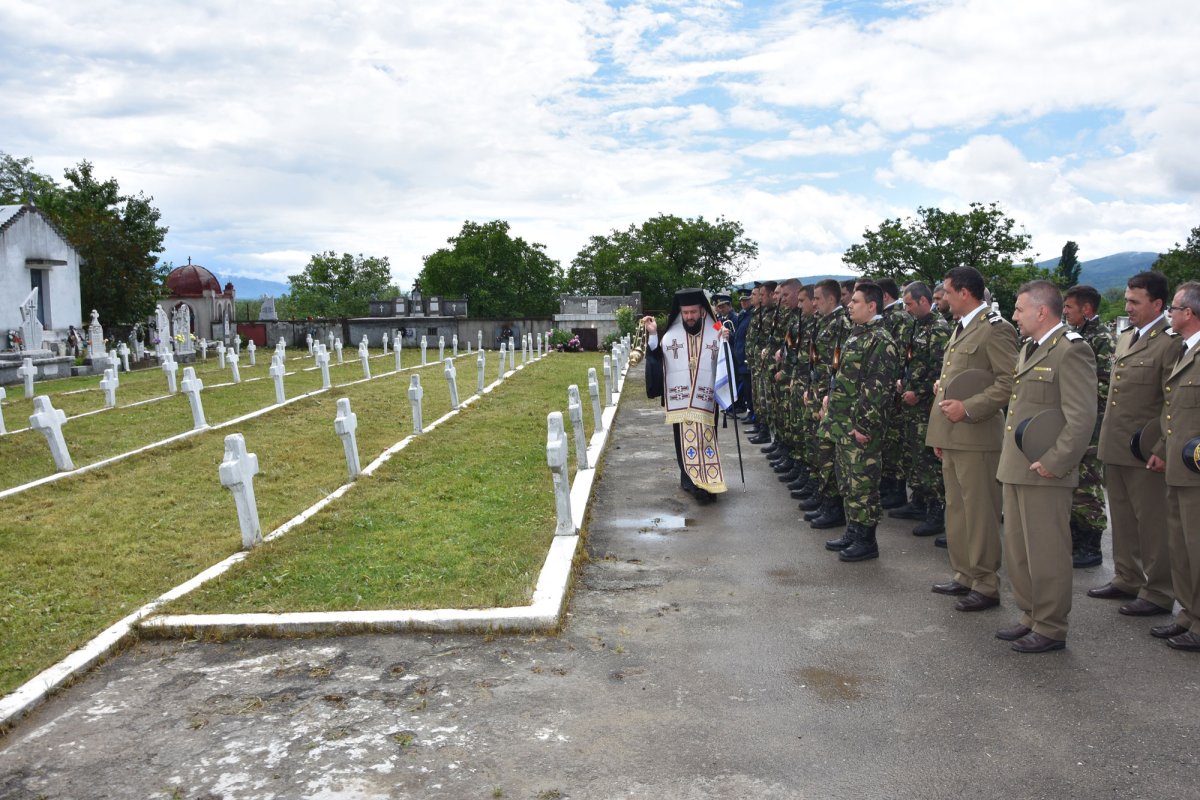 Rugăciuni pentru sufletele eroilor români 18142