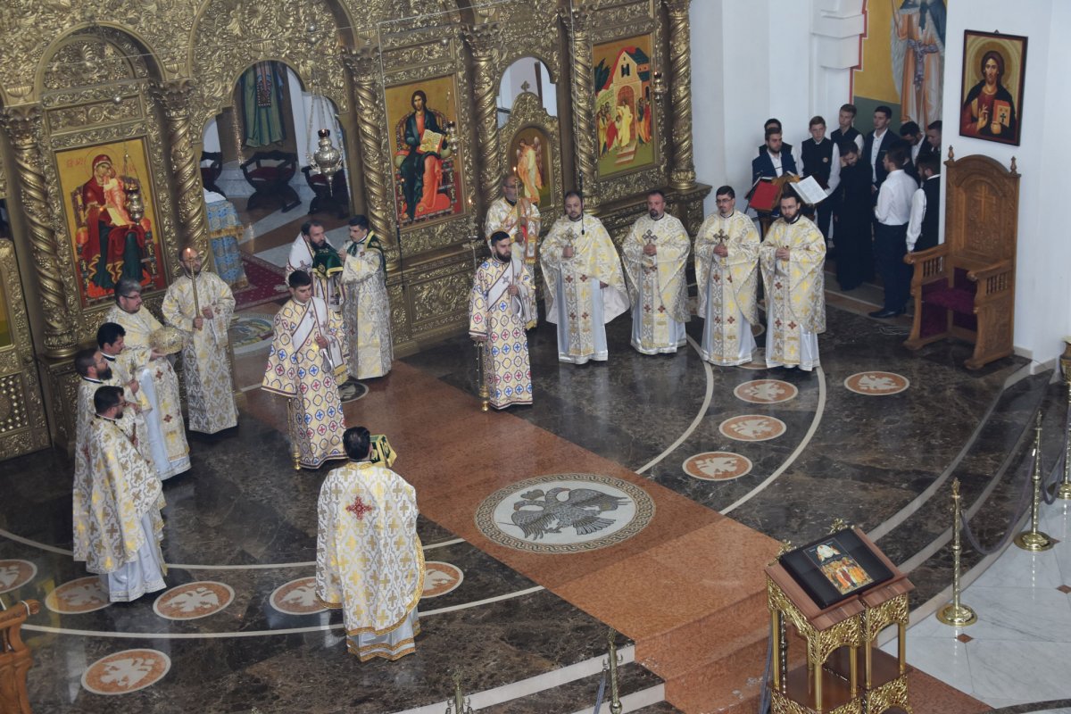 Rugăciuni pentru sufletele eroilor români 18144