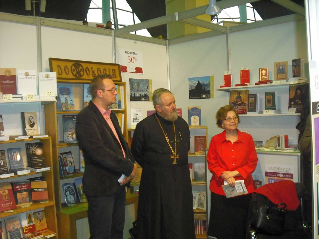 „Preoţia se odihneşte în Poezie şi Poezia se murmură în Rugăciune” 18095