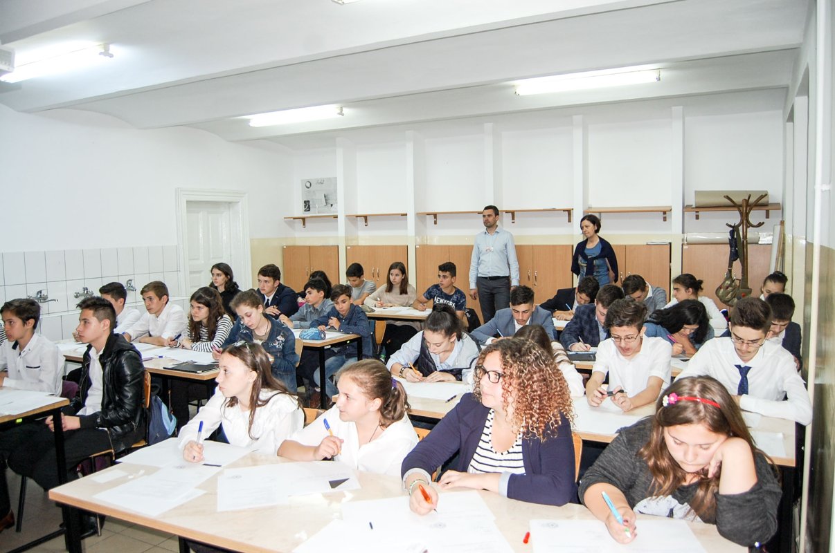 Examen de admitere pentru viitorii elevi seminariști 18065