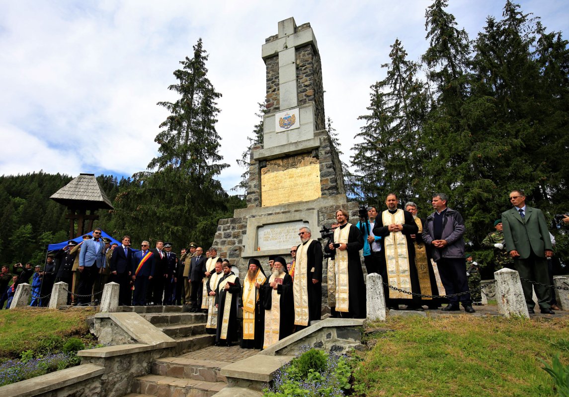 Manifestări comemorative în cinstea eroilor români 18049