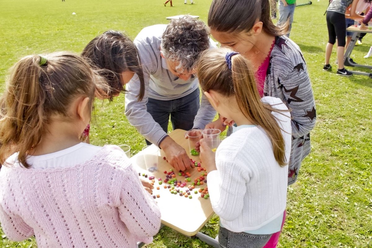 Activităţi sportive în sprijinul familiei, la Parohia Bujac 17914