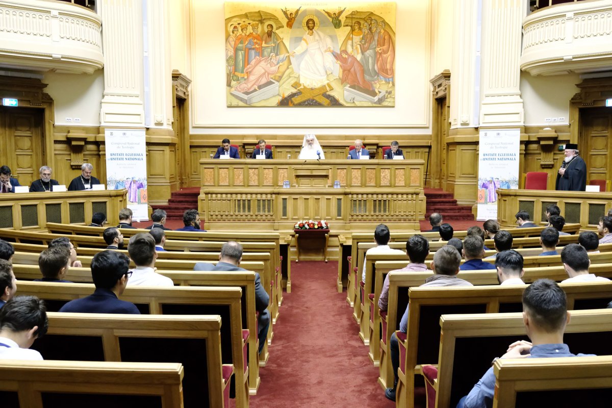 Congres naţional de teologie la Palatul Patriarhiei 17920