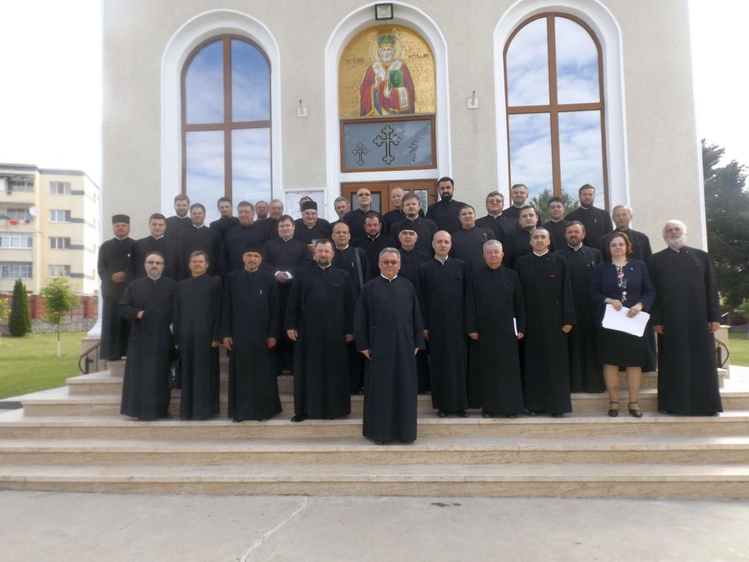 Conferinţă cultural-administrativă în Protopopiatul Buhuşi 17631