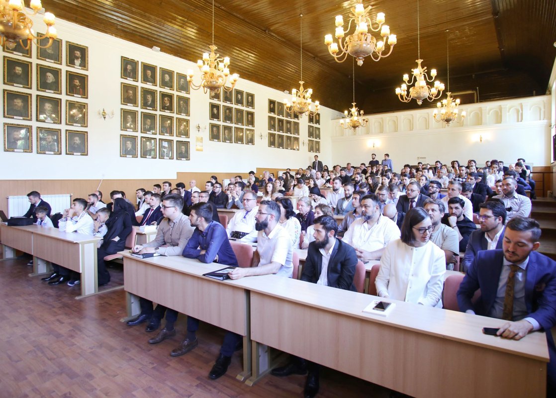 Curs festiv al absolvenților Facultății de Teologie din Sibiu 17637