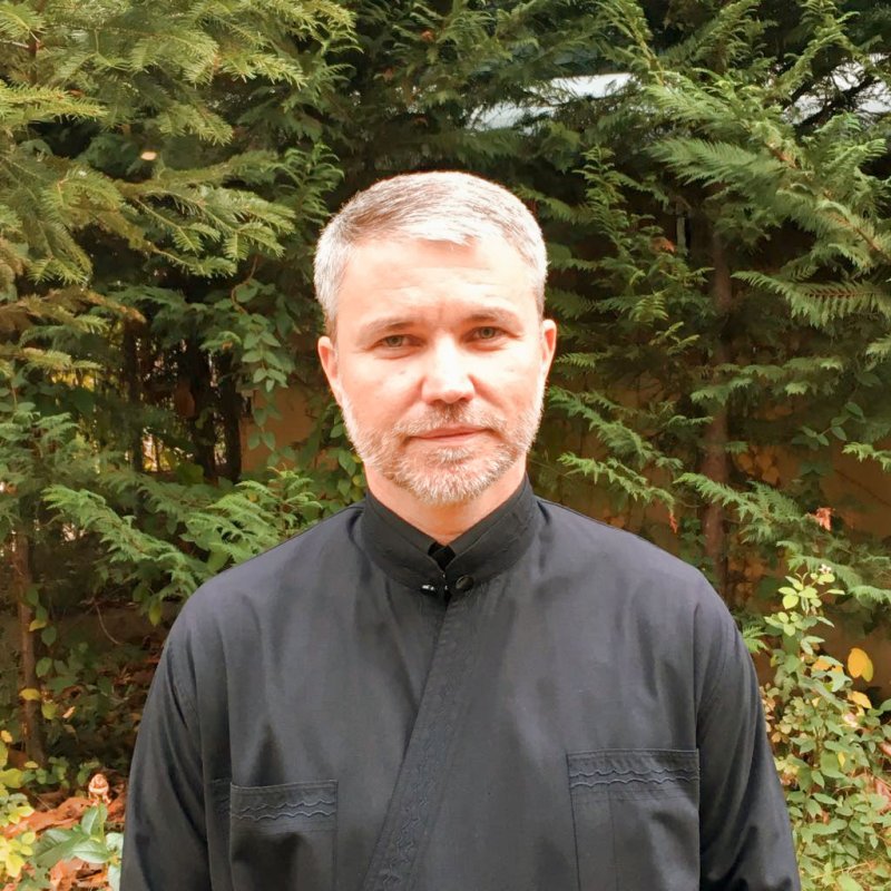 Rugăciune şi milostenie pentru strămoşi 17671