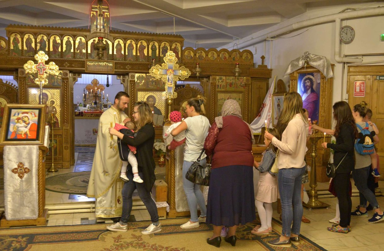 Darul Duhului Sfânt pentru oneşteni 17794