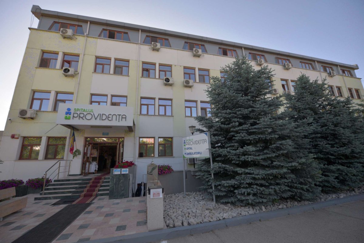 Paraclisul „Sfânta Treime“ al Spitalului „Providenţa“ a fost târnosit 17528