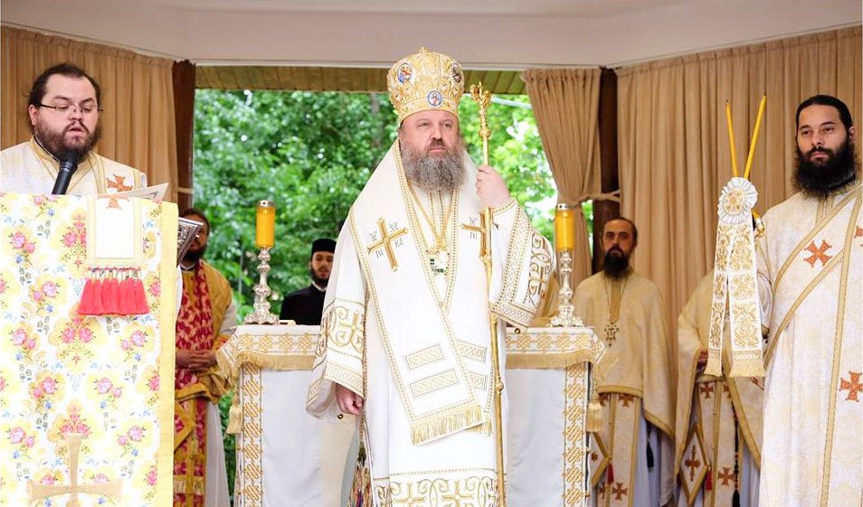 Hramul istoric al Mănăstirii Radu Vodă 17485