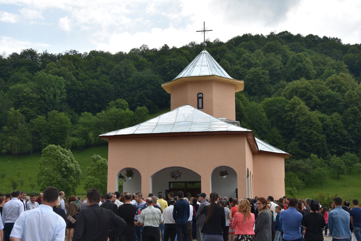 Praznicul Sfintei Treimi în Banat 17471