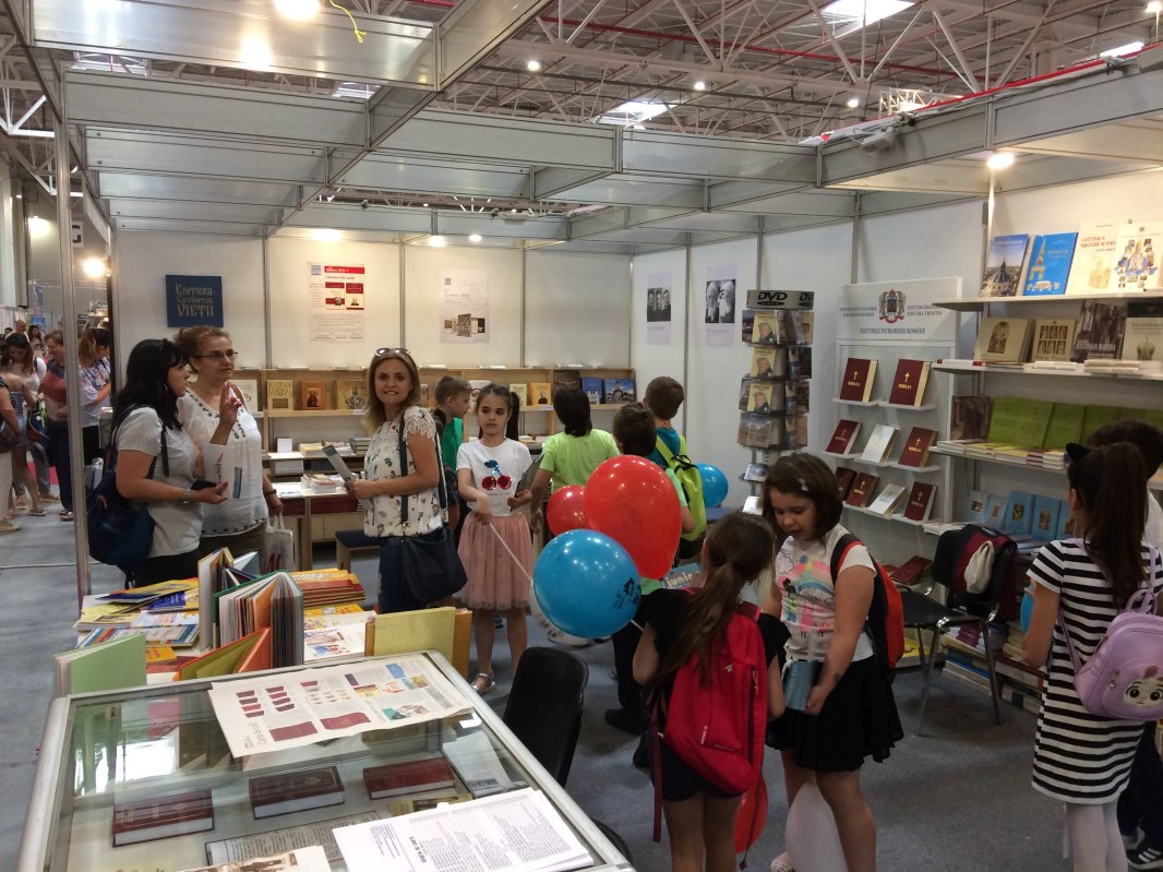 Lansări de carte la Salonul Internațional Bookfest 17416