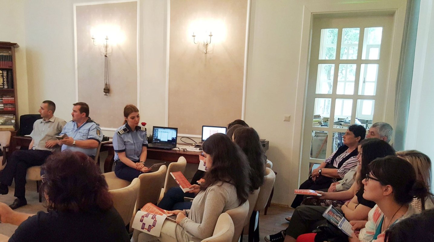 Seminar cu tinerii la „OrthoCaffe” Hațeg 17389