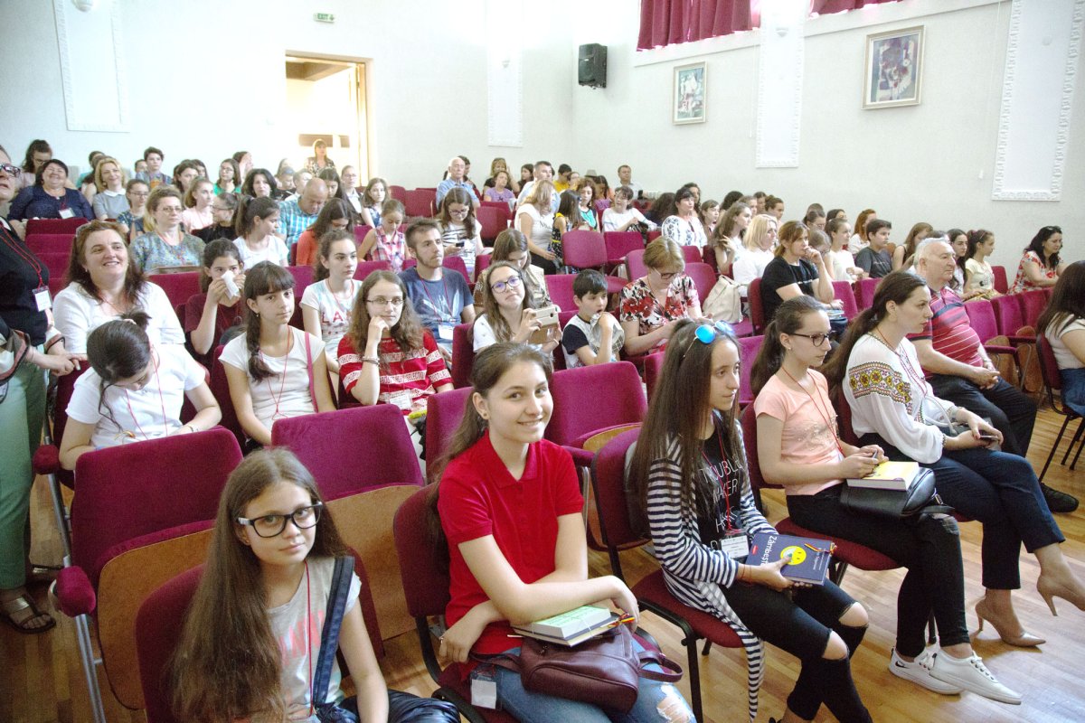 Olimpiada națională „Universul cunoașterii prin lectură” la Galați 17339