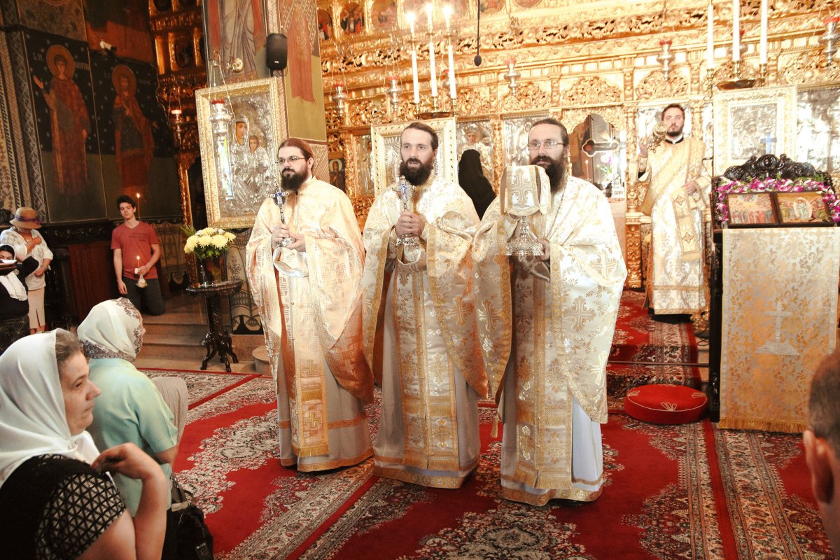 Patriarhul României la Mănăstirea Samurcăşeşti 17336