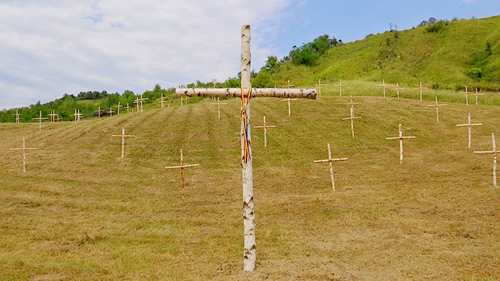 Pe Valea Cașinului s-a deschis drumul României Mari 17246