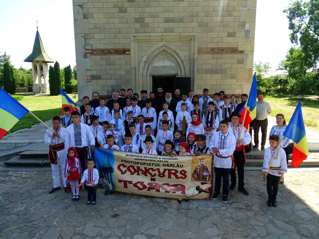 Suflet de copil şi cântec de toacă 17208