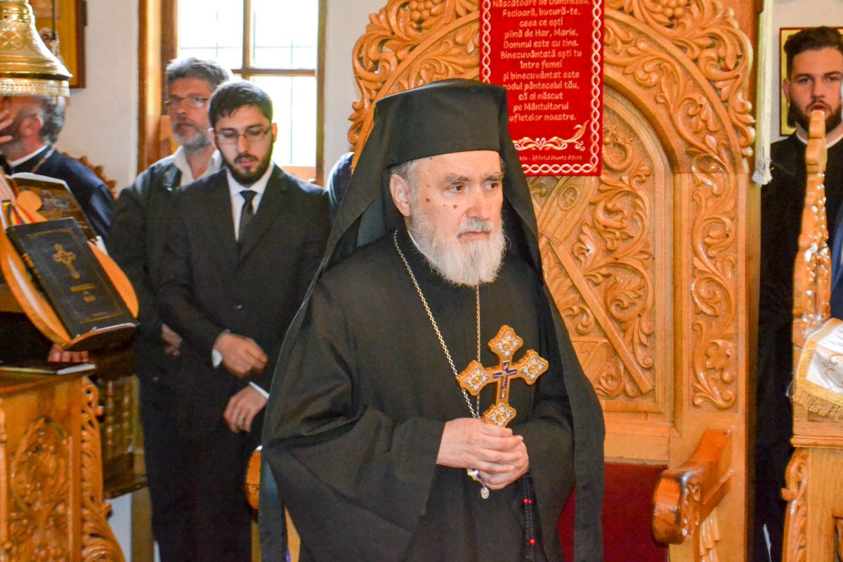 Chiriarhul arădean și-a sărbătorit ziua de naștere 17161