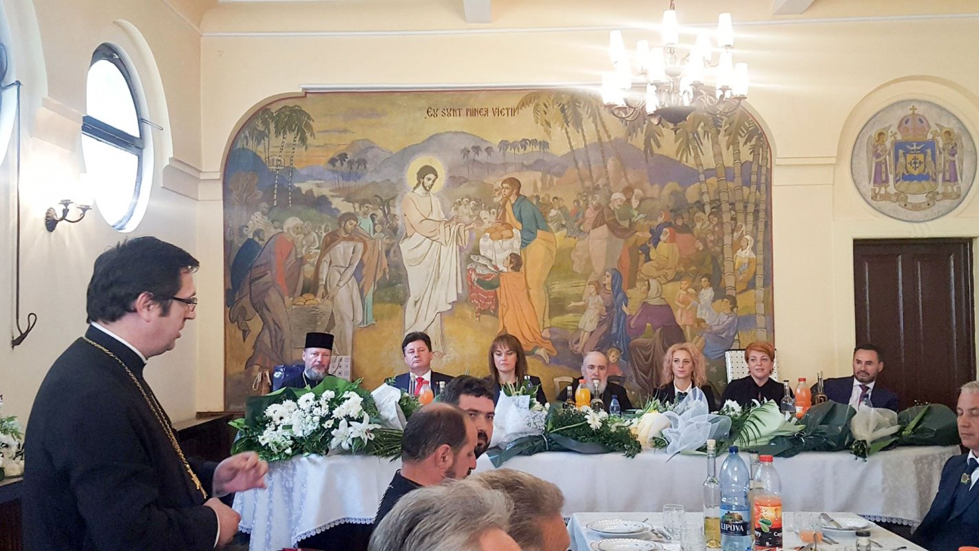 Chiriarhul arădean și-a sărbătorit ziua de naștere 17162