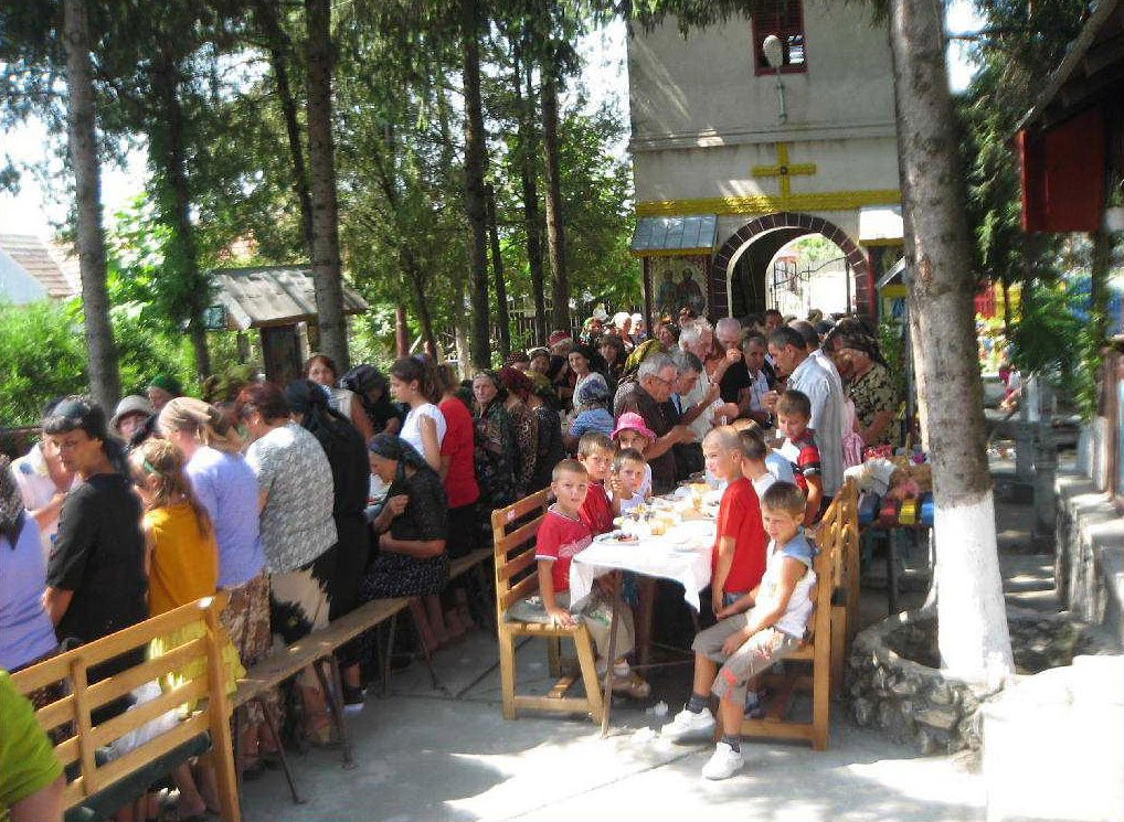 „Croitorii de pâine” din satul prahovean Cioceni 17171