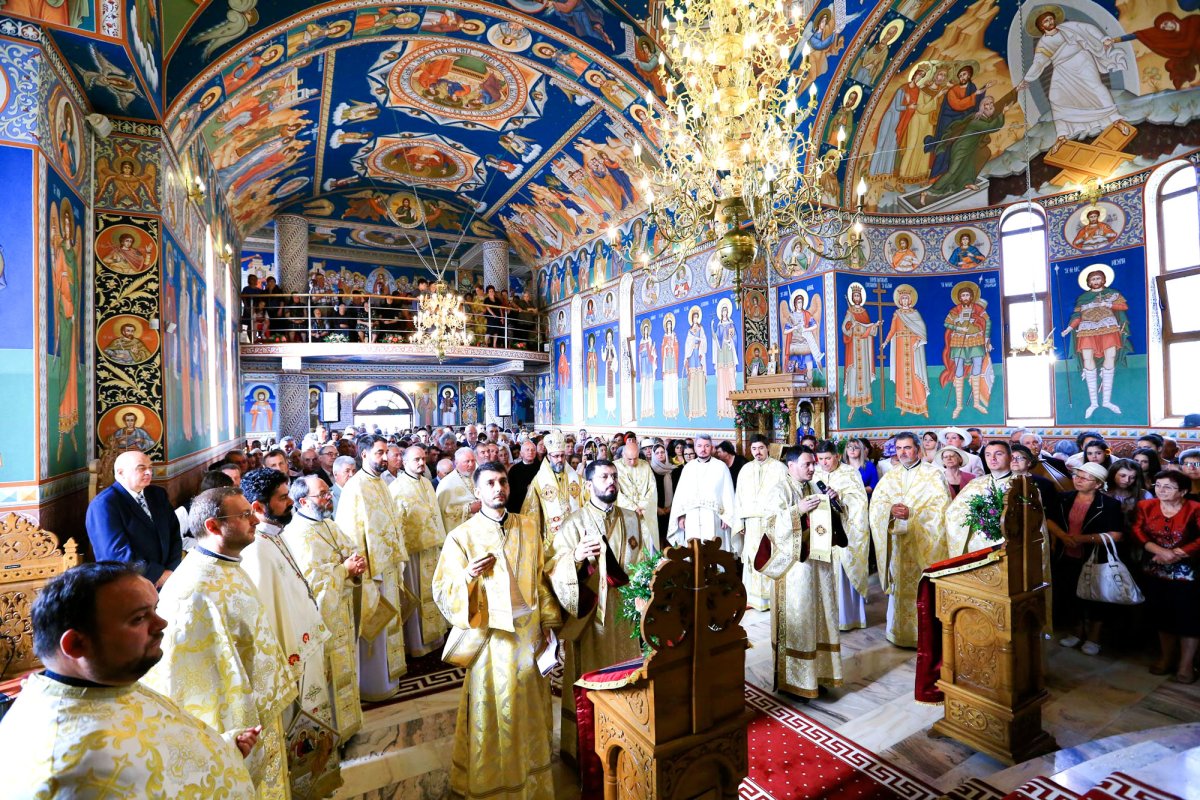 Sfințire și binecuvântare la Parohia Rubla 17183