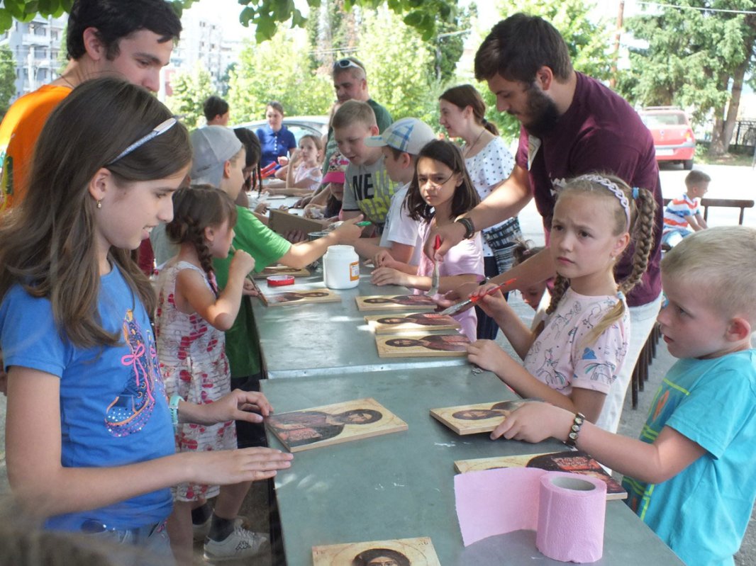 Tabără de o zi în parohia clujeană „Adormirea Maicii Domnului” 17146