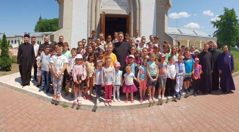 „Un zâmbet de copil în an centenar“ 17133