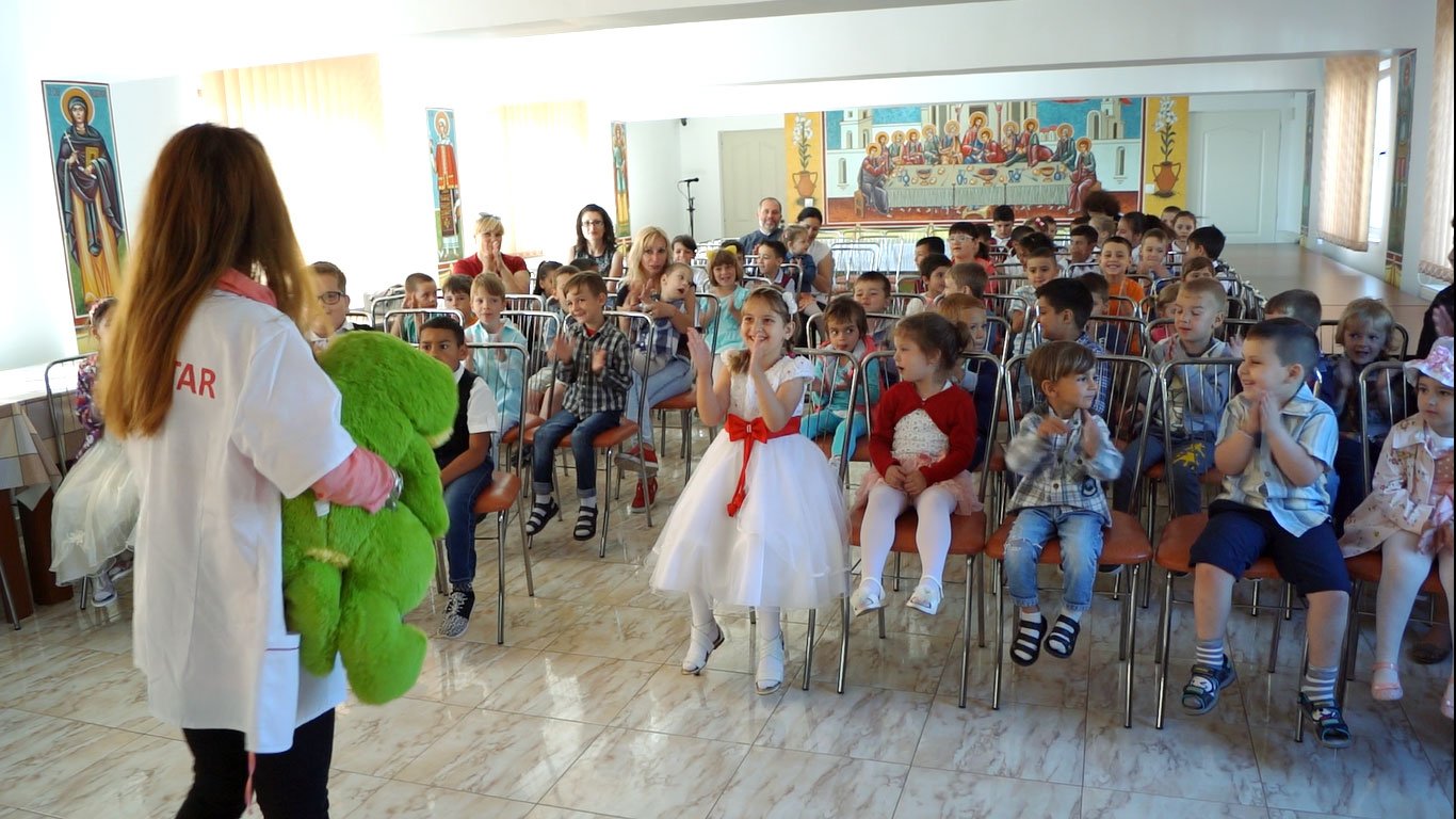 Activități social-filantropice organizate de Ziua Copilului 17082