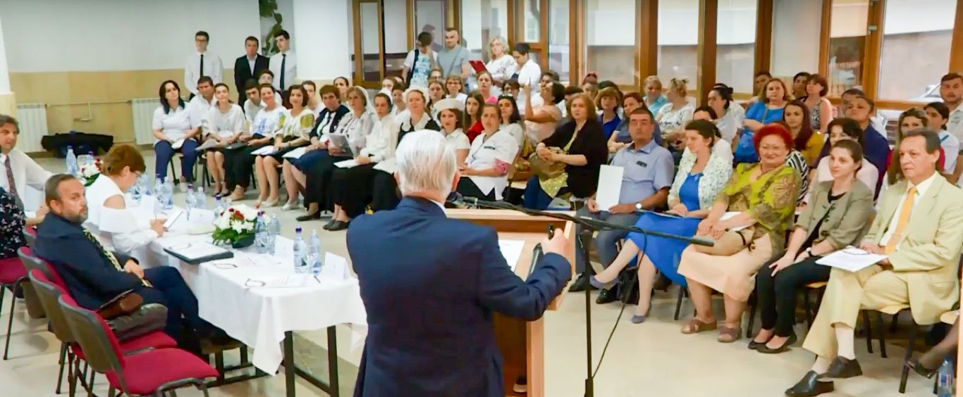 Conferință despre rolul asistentului medical în sistemul de sănătate 17085