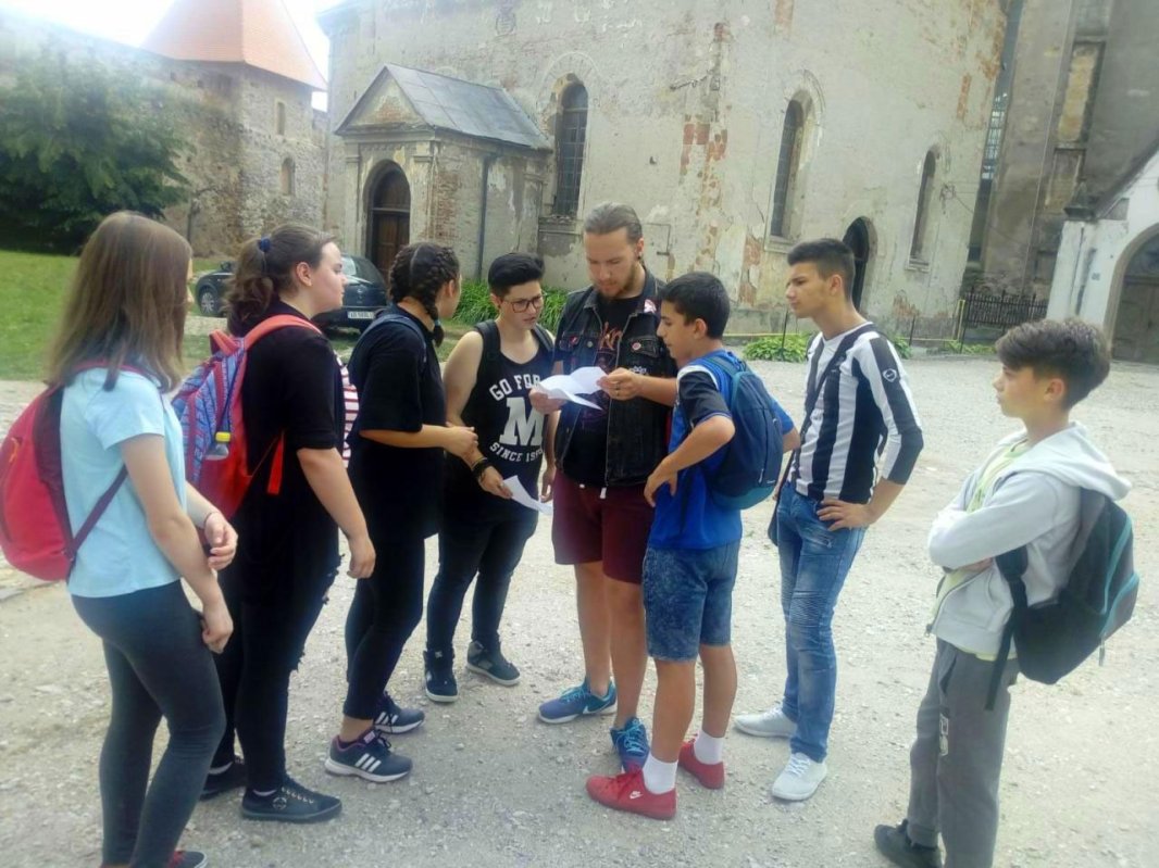 „Vânătoare de comori” la Aiud pentru tineri din localitate şi împrejurimi 16916