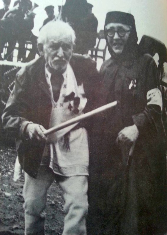 Monahiile eroine din linia întâi și de pe „frontul de acasă” 17109