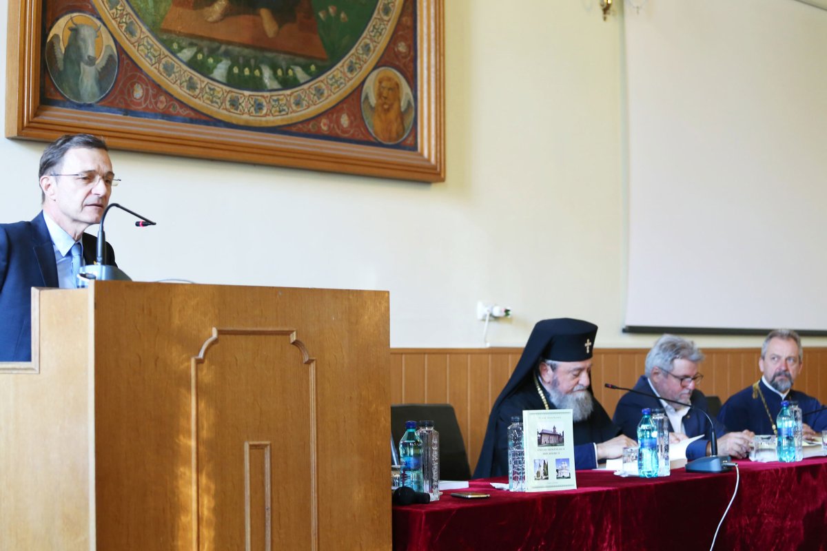 Președintele Academiei Române, Ioan Aurel Pop, a conferențiat la Sibiu 16838