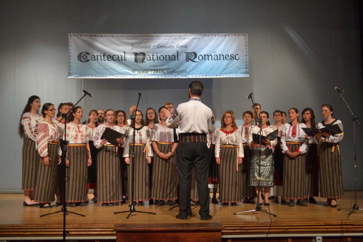 Parohia „Sfântul Ioan Botezătorul“ din Botoşani, la Festivalul-Concurs Coral de Cântece Naţionale Româneşti 16767