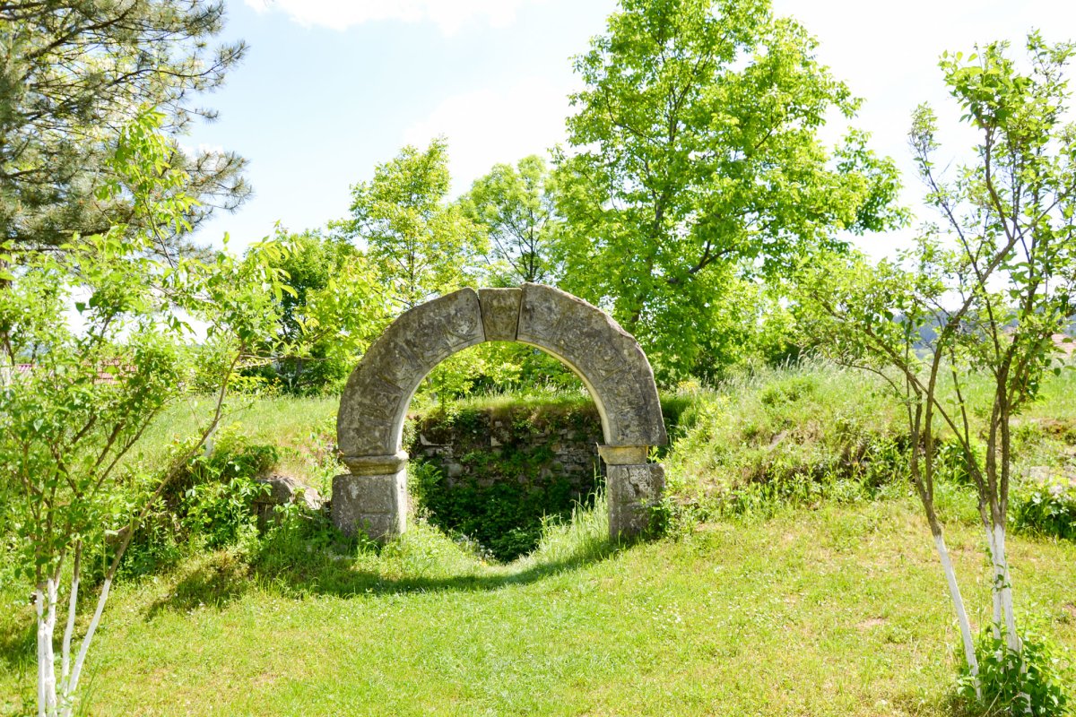 Biserica reginei 16636